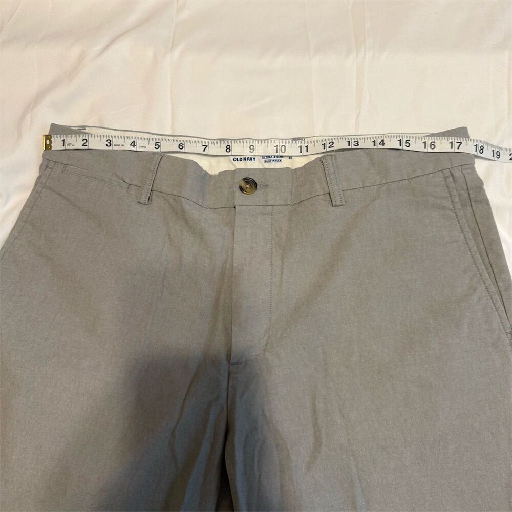 Old Navy Men's Slim Fit Chino Shorts Gray Size 36 Built-In Flex - Picture 3 of 6